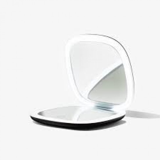 Vanity Planet  MODA COMPACT LED MIRROR